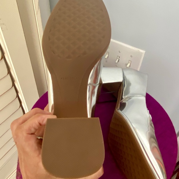 Aerosoles Alae Silver Mirror blicky heel pump NEW - Picture 5 of 13